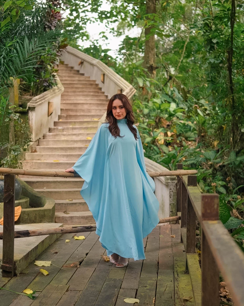 04: PARISA COLLECTION